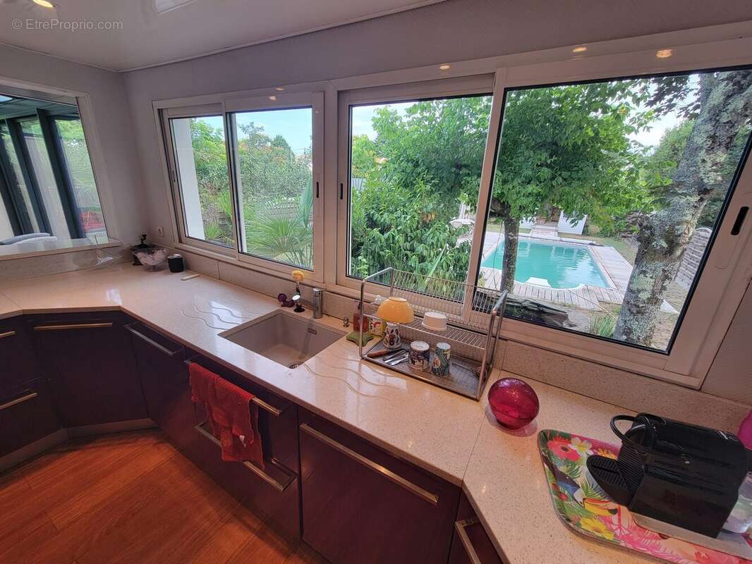 Maison à VILLENAVE-D&#039;ORNON