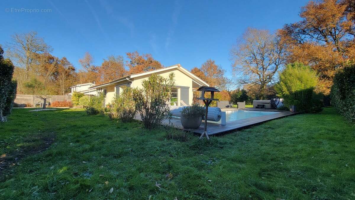 Maison à SAINT-SYMPHORIEN