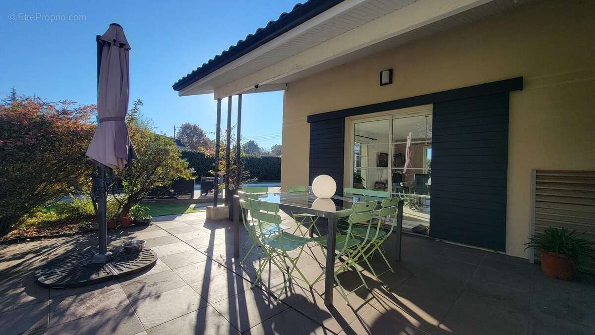 Maison à SAINT-SYMPHORIEN