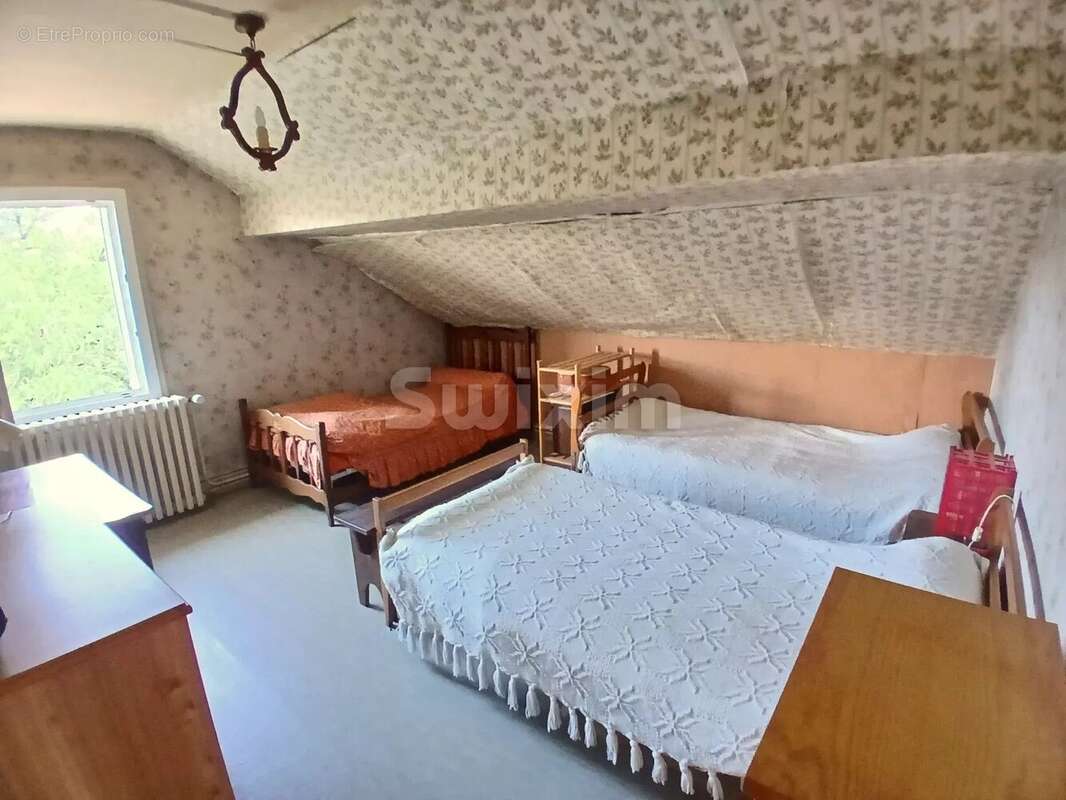 Maison à CHAMPAGNOLE