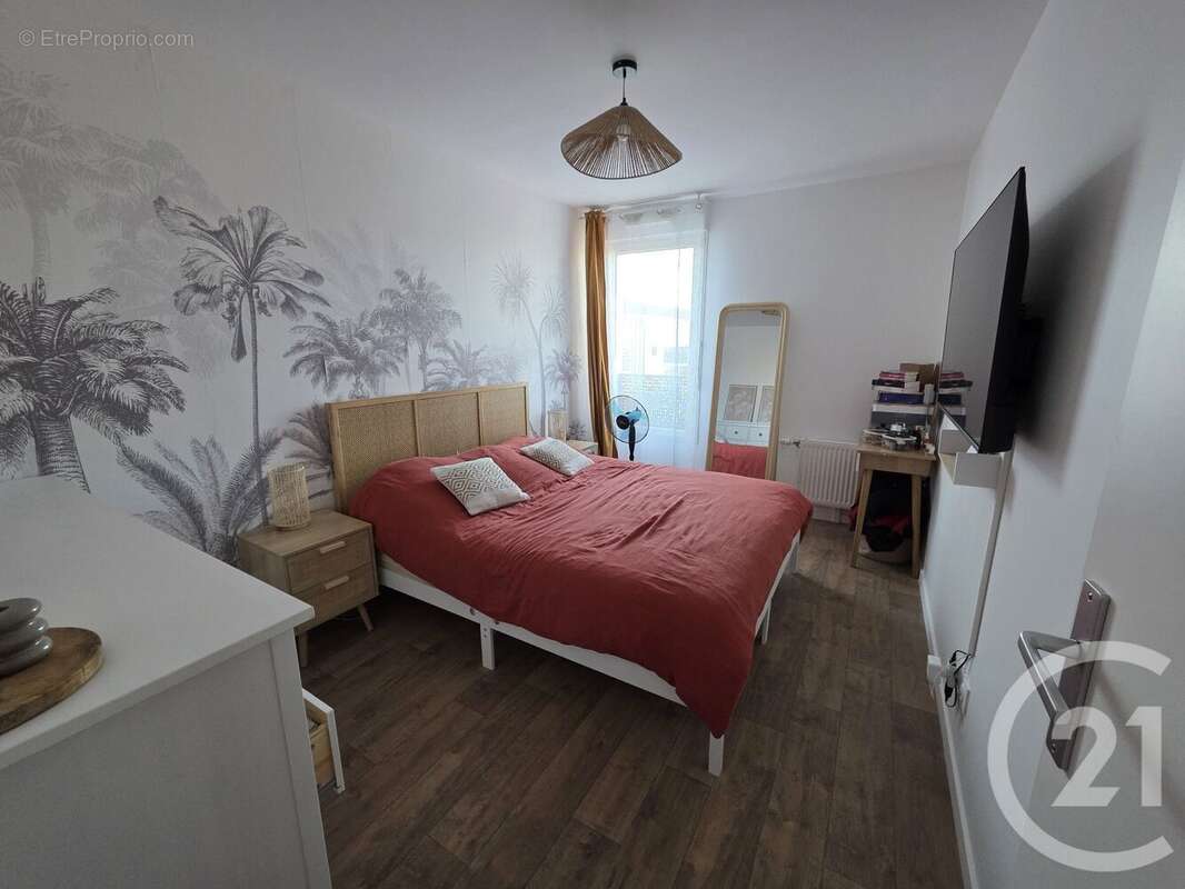 Appartement à CLAYE-SOUILLY