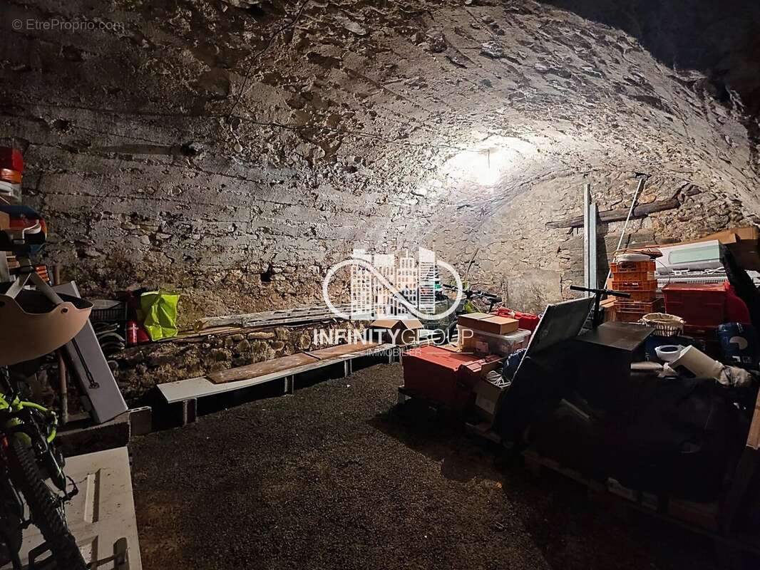 Appartement à L&#039;ESCARENE