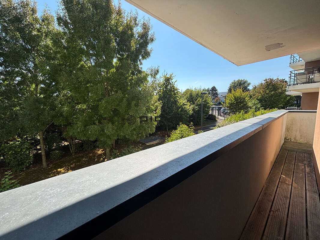 Appartement à LOGNES