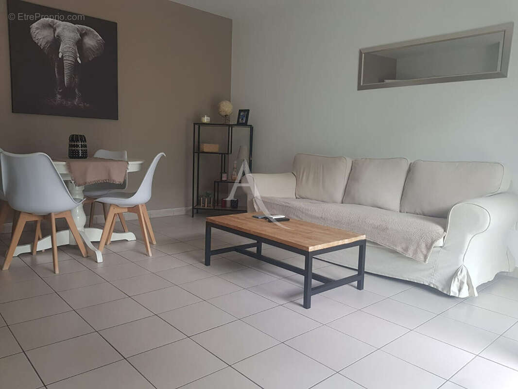 Appartement à BUSSY-SAINT-GEORGES