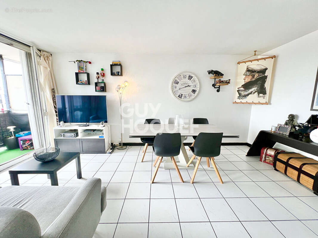 Appartement à MASSY