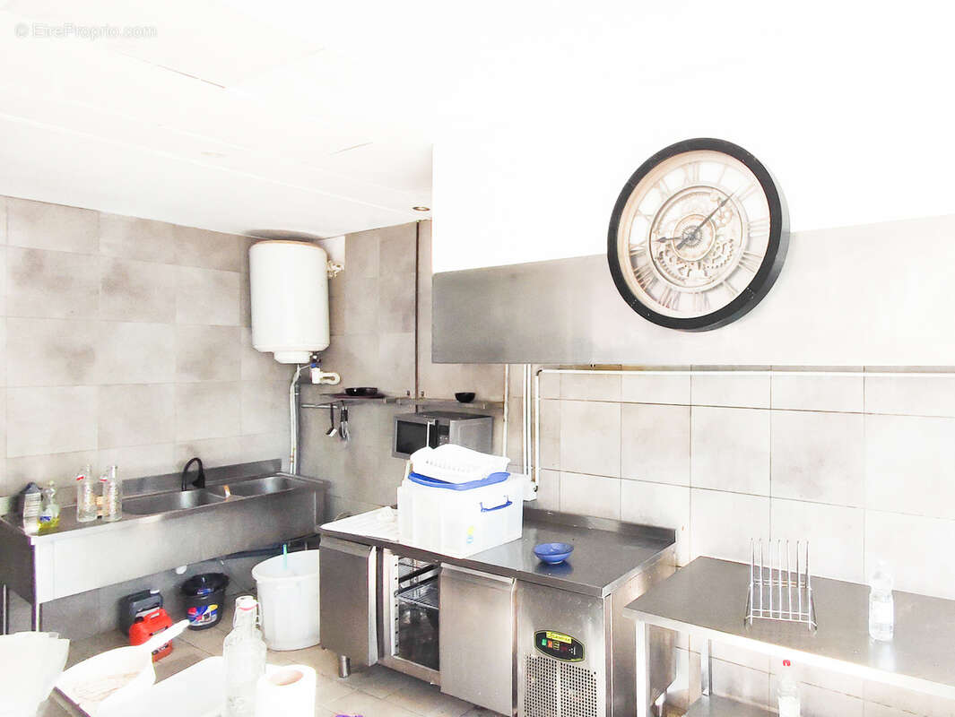 Commerce à AIX-EN-PROVENCE