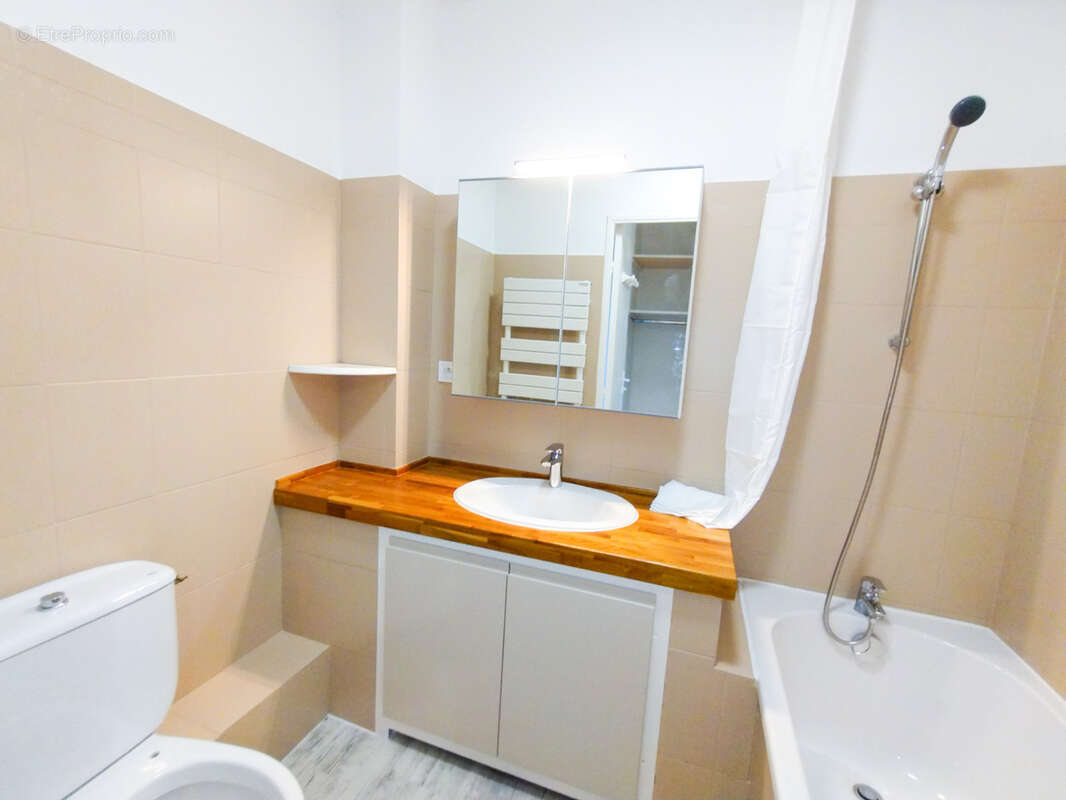 Appartement à AIX-EN-PROVENCE