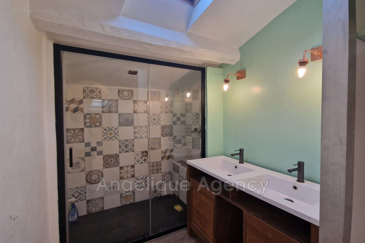 Maison à LE BAR-SUR-LOUP