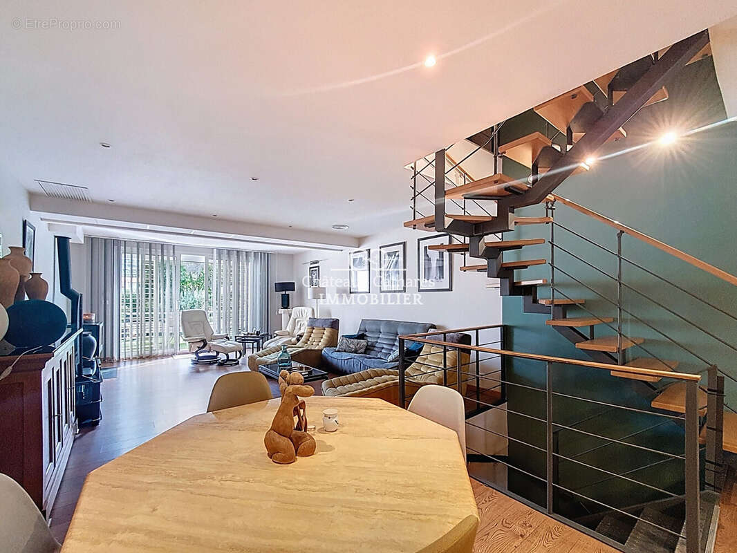 Maison à CAUDIES-DE-FENOUILLEDES