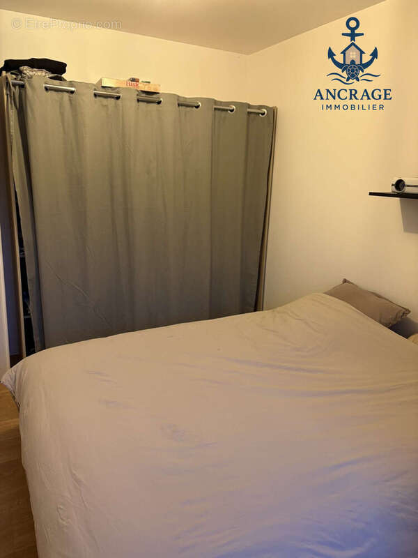 Maison à LA RIVIERE-SAINT-SAUVEUR