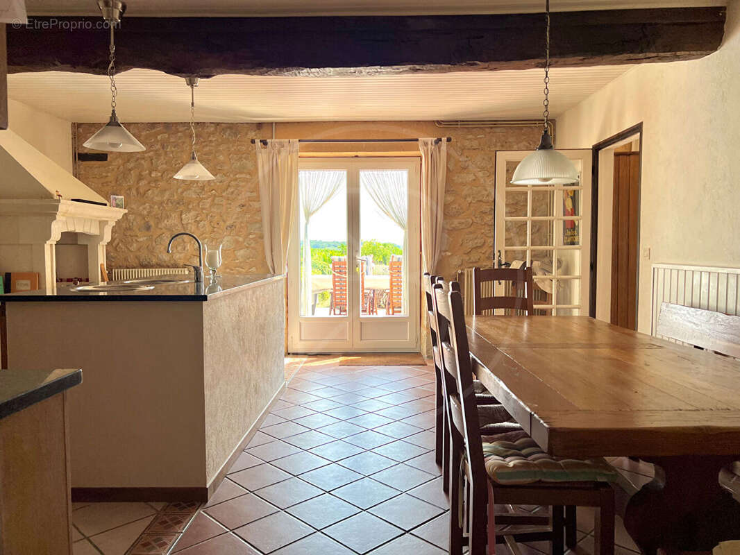 Maison à SAUVETERRE-DE-GUYENNE