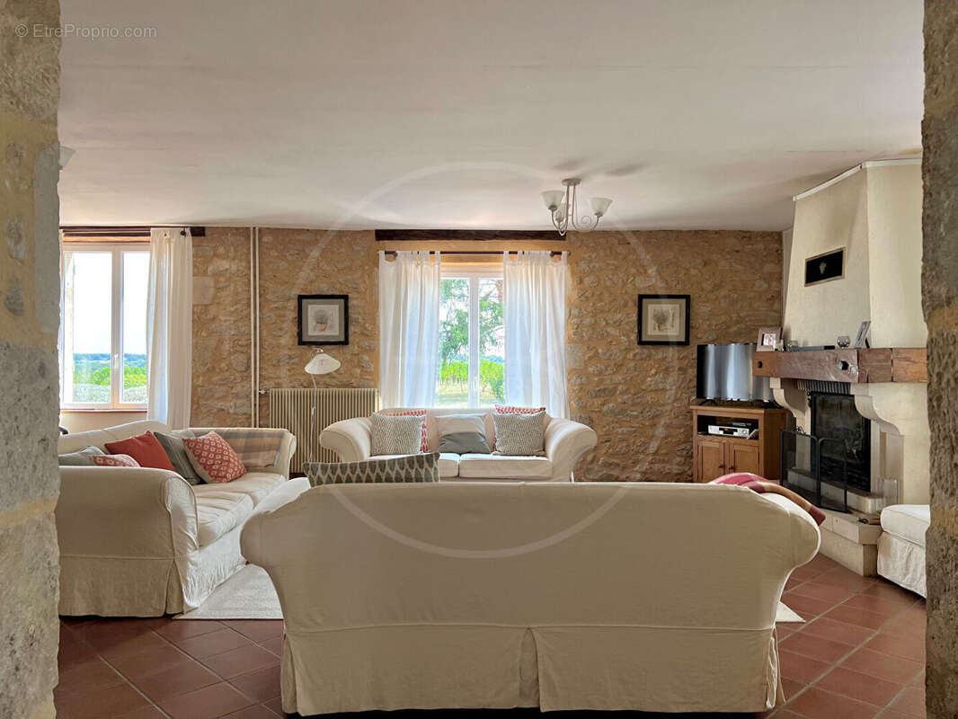 Maison à SAUVETERRE-DE-GUYENNE