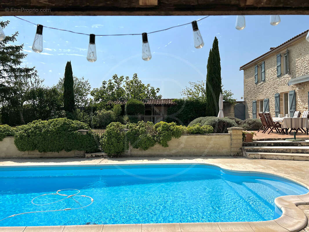 Maison à SAUVETERRE-DE-GUYENNE