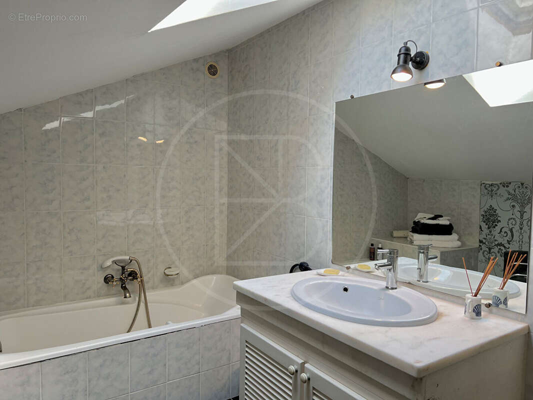 Maison à SAUVETERRE-DE-GUYENNE