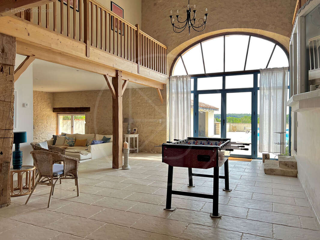 Maison à SAUVETERRE-DE-GUYENNE