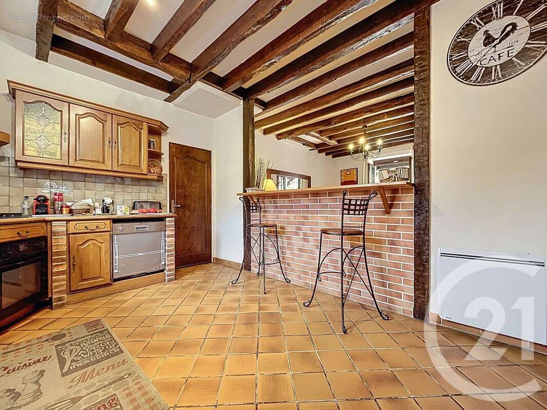 Maison à FONTENAILLES