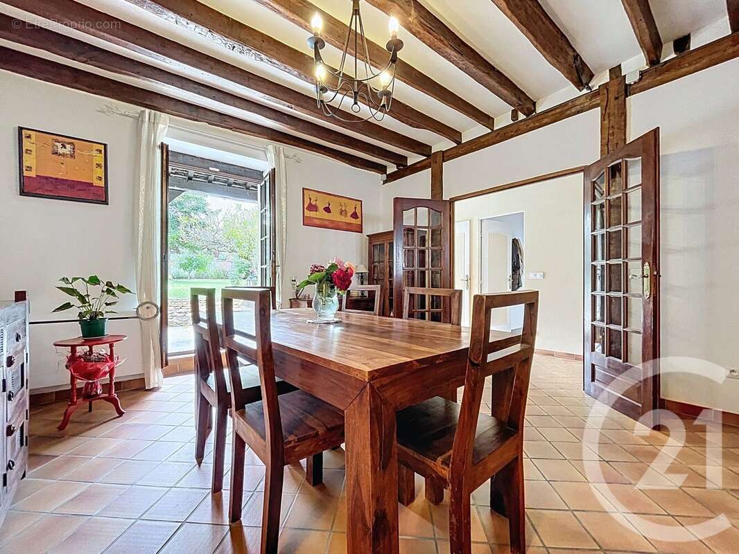 Maison à FONTENAILLES