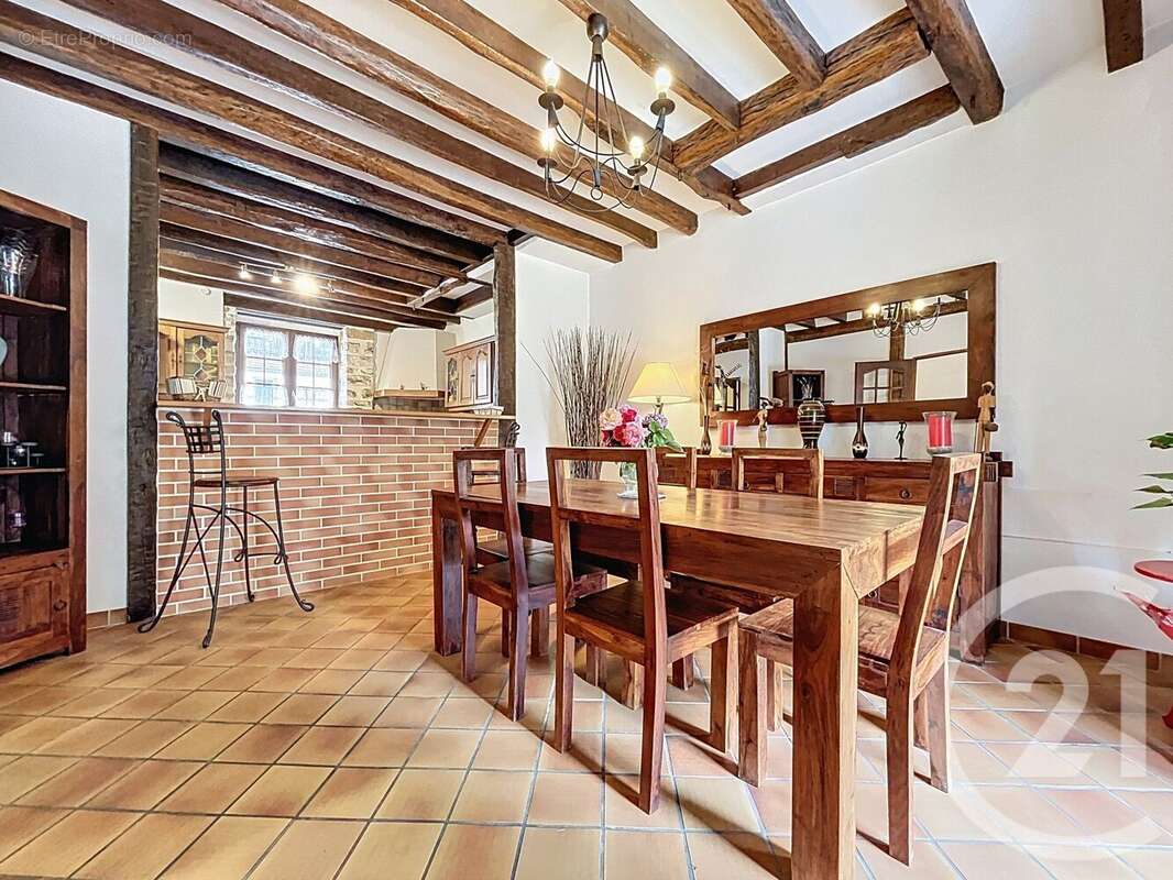 Maison à FONTENAILLES
