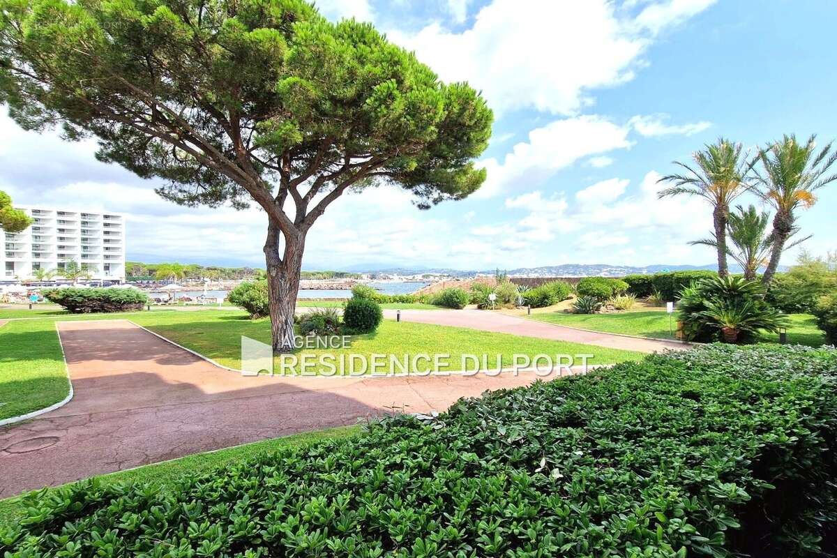 Appartement à MANDELIEU-LA-NAPOULE