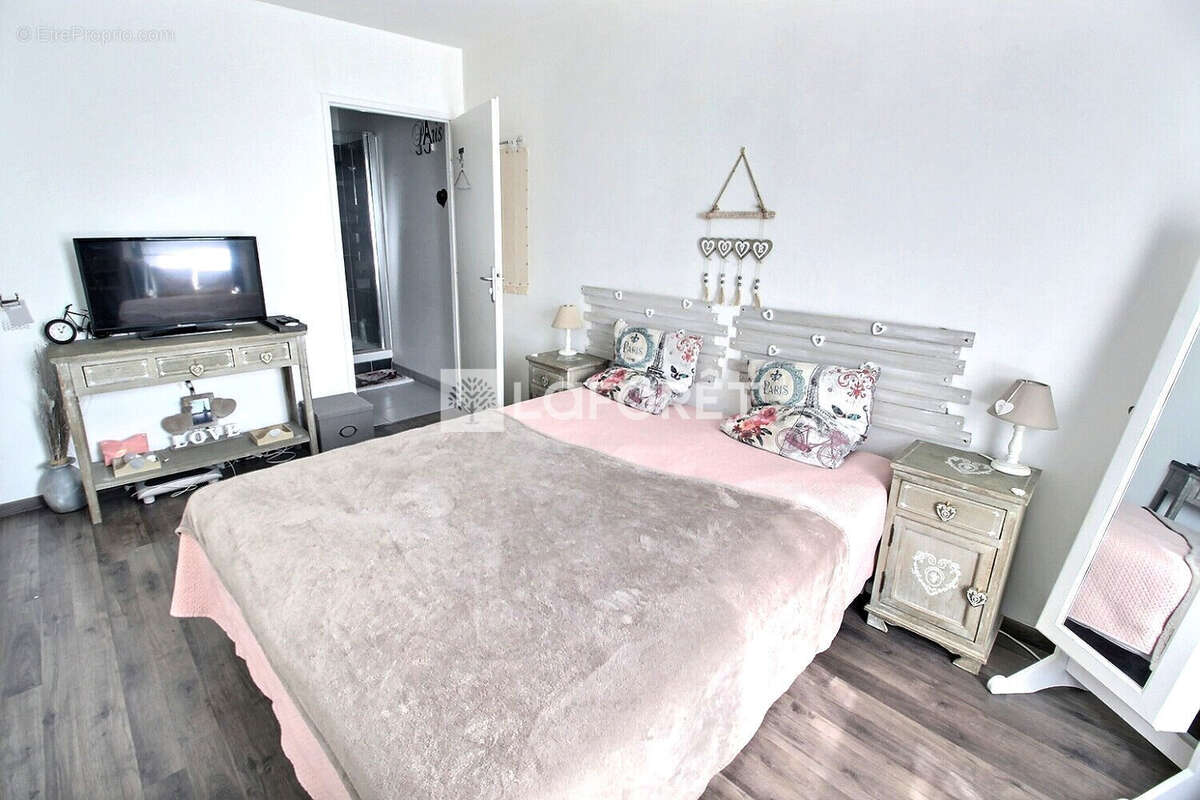 Appartement à GENNEVILLIERS