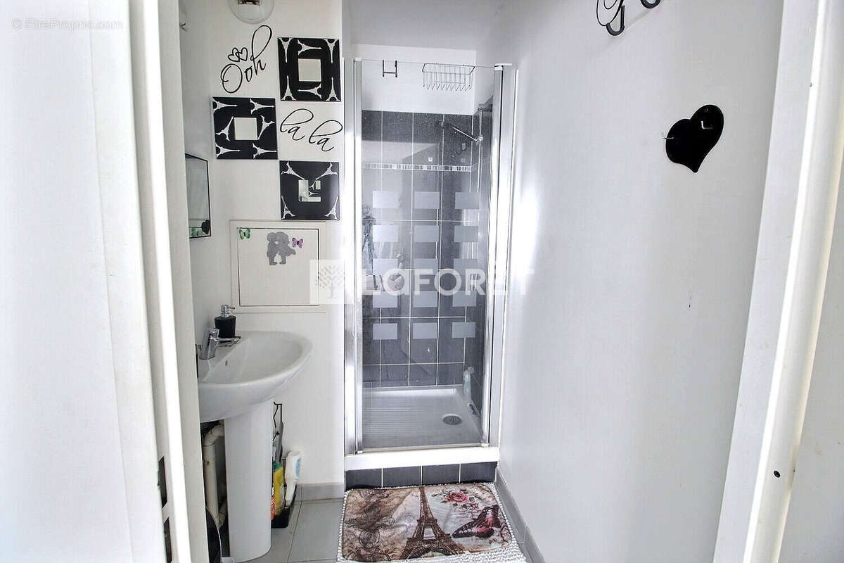 Appartement à GENNEVILLIERS