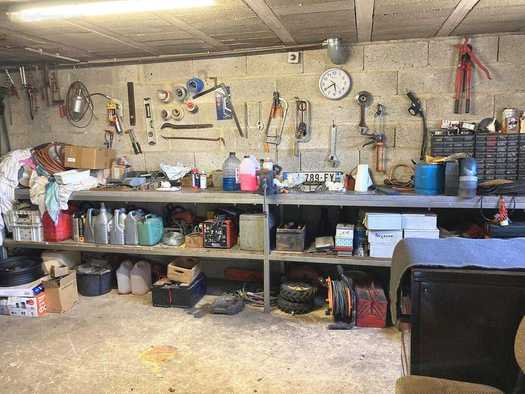 Maison à SAINT-OUEN-EN-BELIN