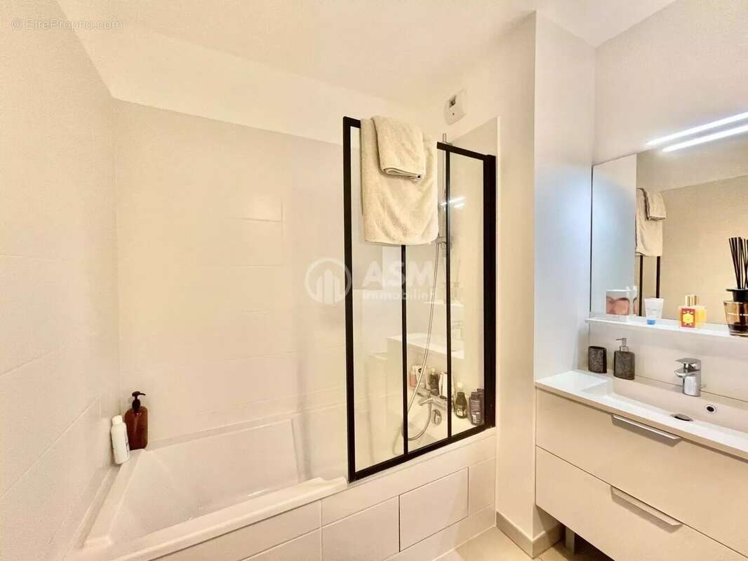 Appartement à CLICHY