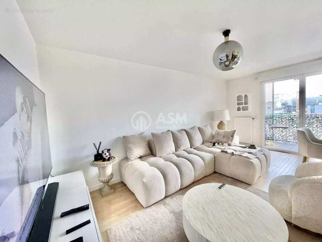 Appartement à CLICHY