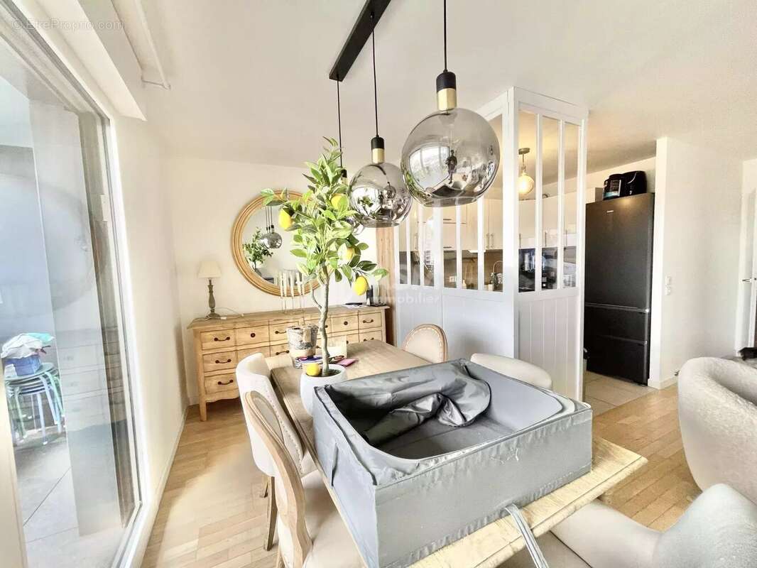 Appartement à CLICHY