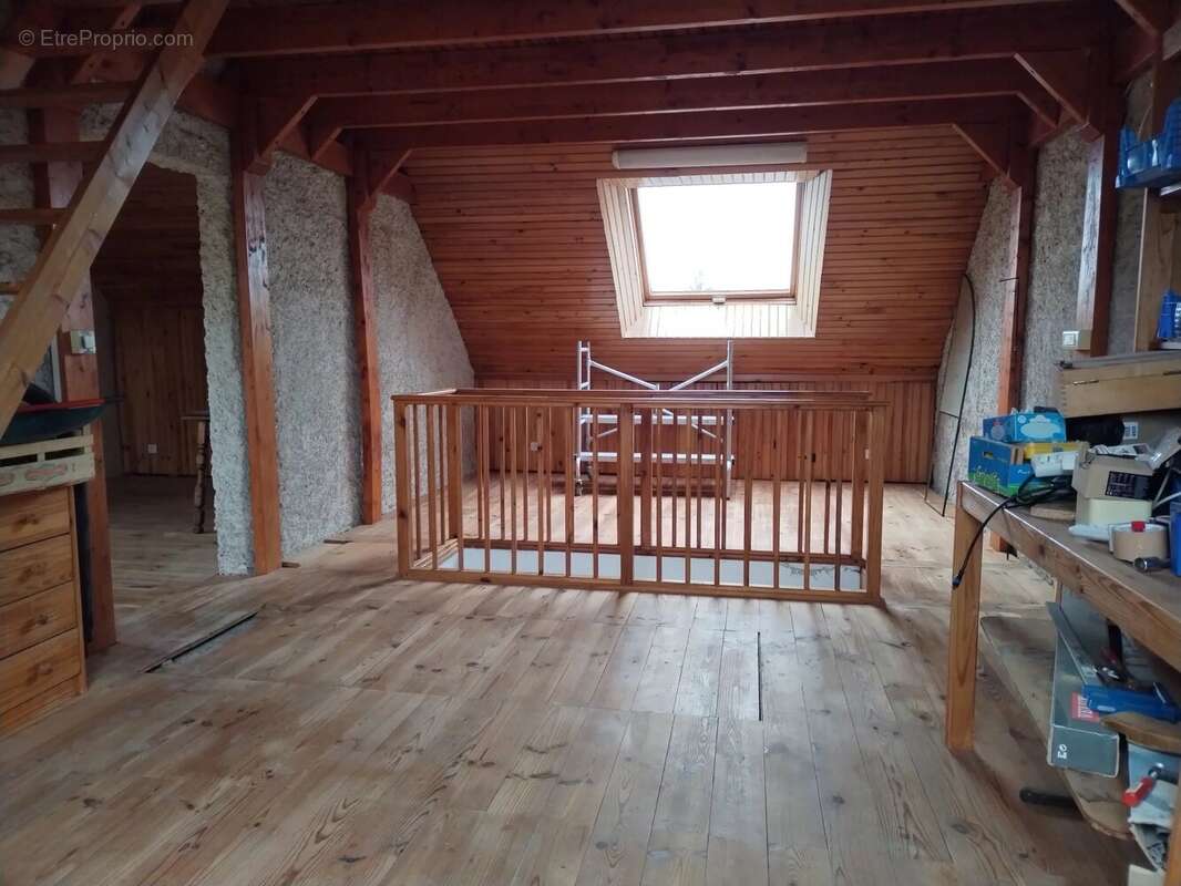 Maison à MONTIGNY-SUR-LOING