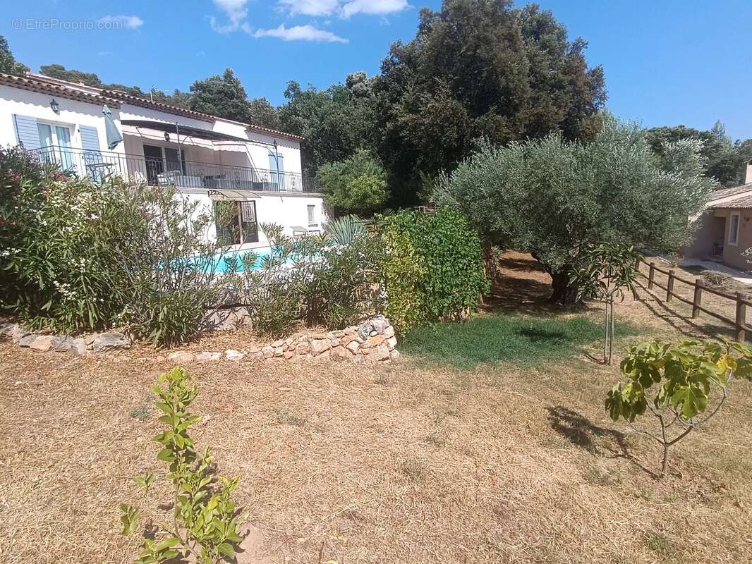 Maison à MOISSAC-BELLEVUE