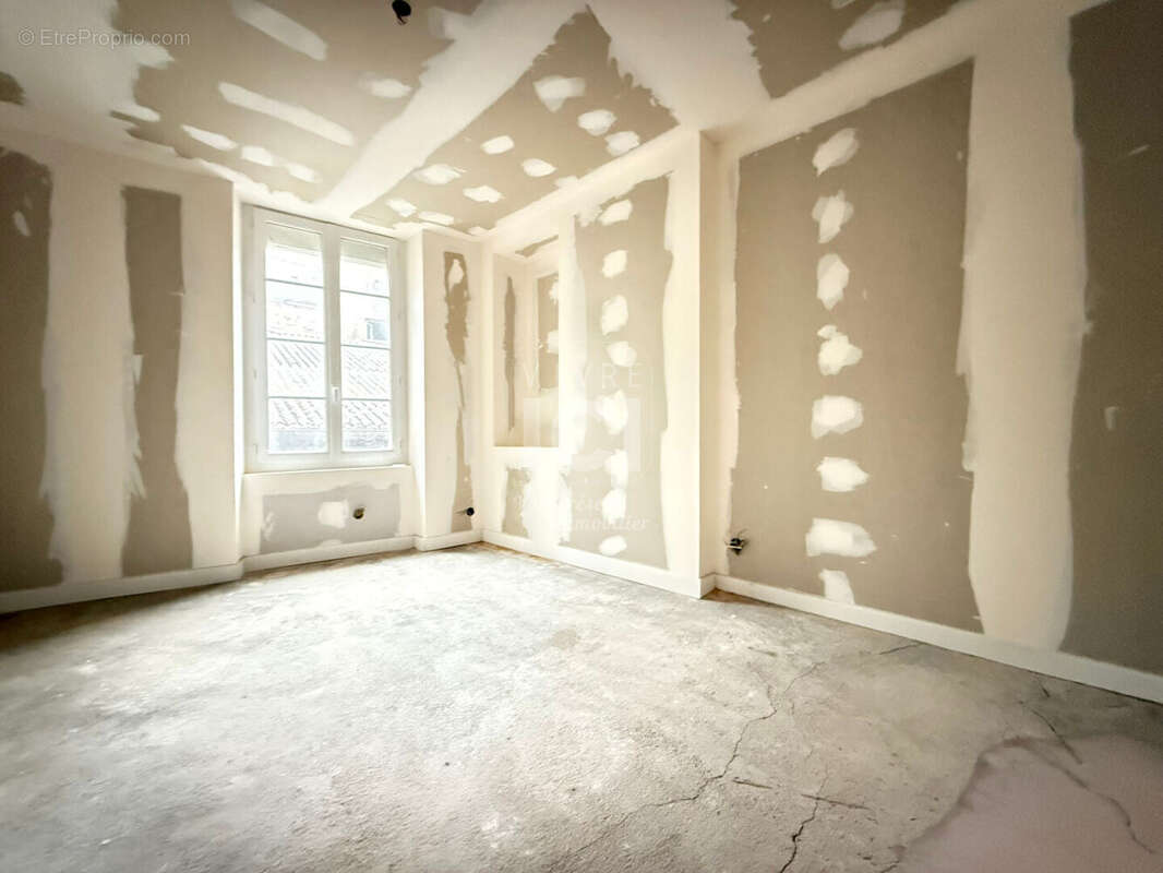 Appartement à CHEMILLE