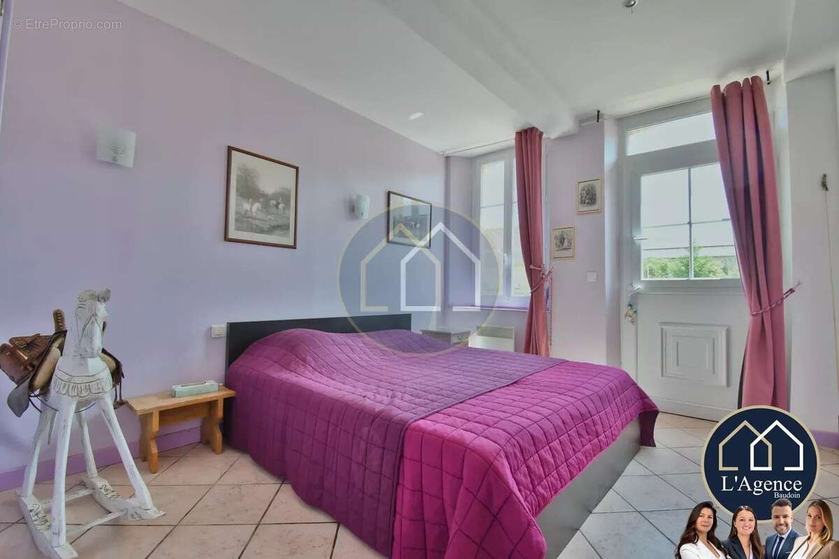 Maison à CHATEAUNEUF-EN-THYMERAIS