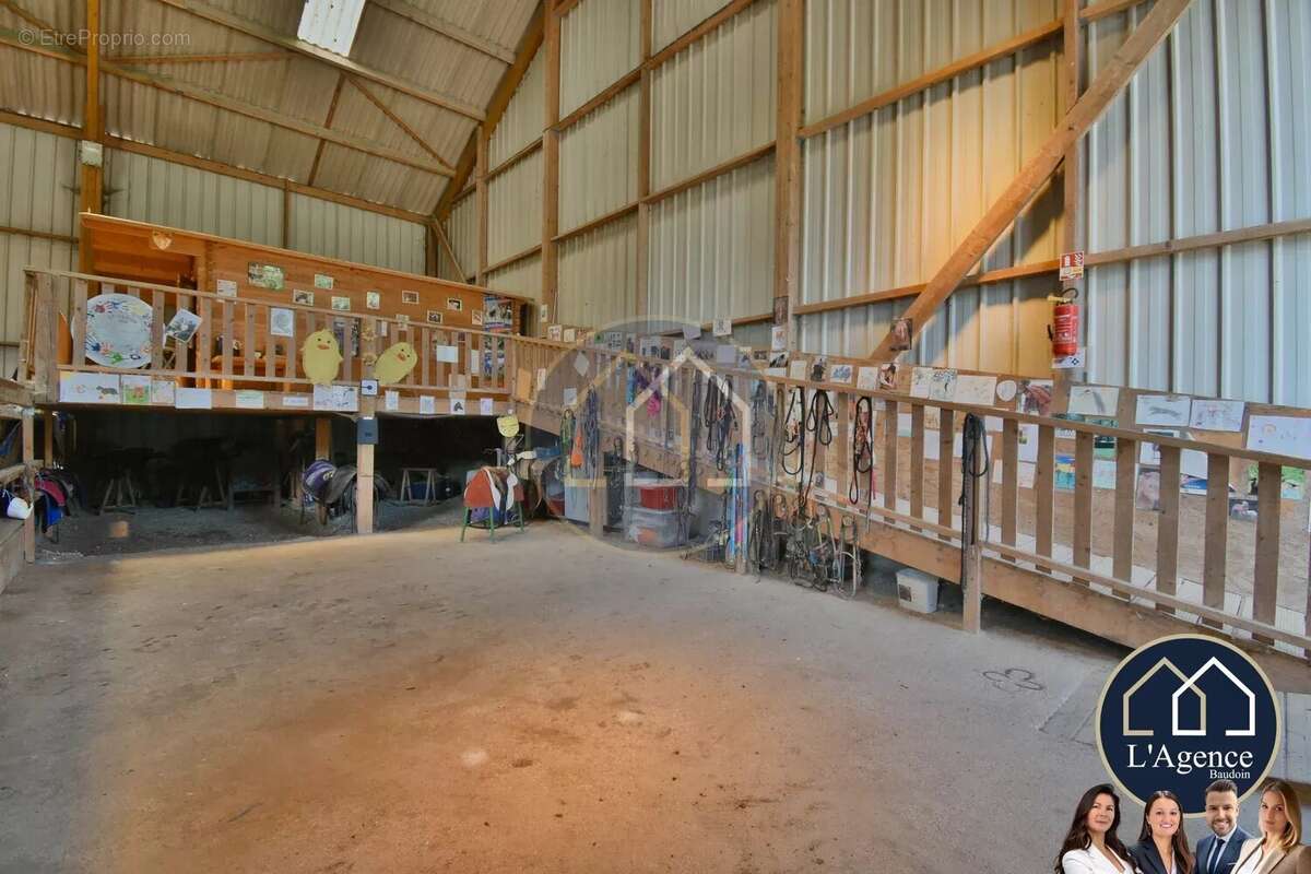 Maison à CHATEAUNEUF-EN-THYMERAIS