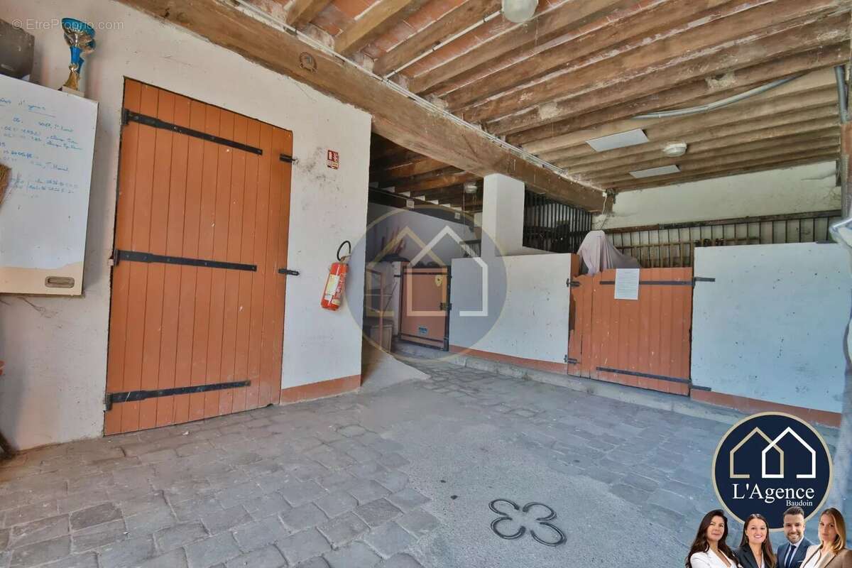 Maison à CHATEAUNEUF-EN-THYMERAIS