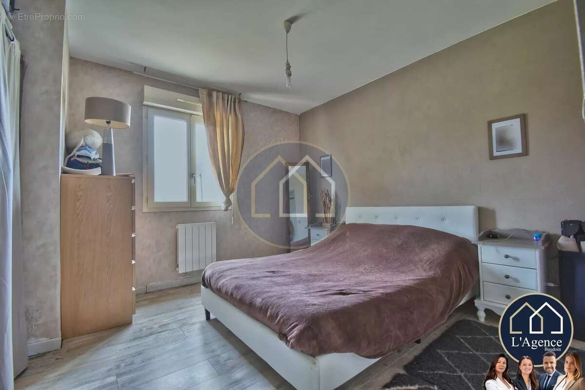 Maison à NOGENT-LE-ROI