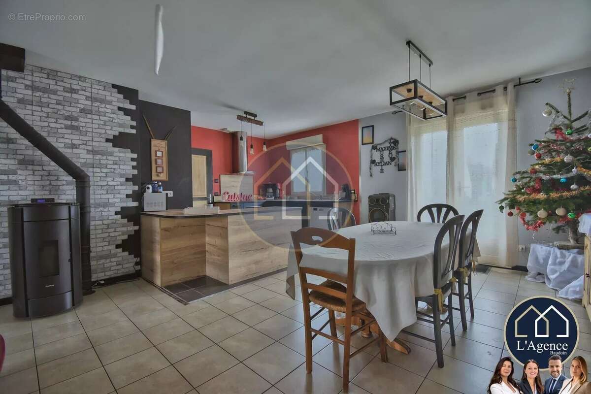 Maison à NOGENT-LE-ROI