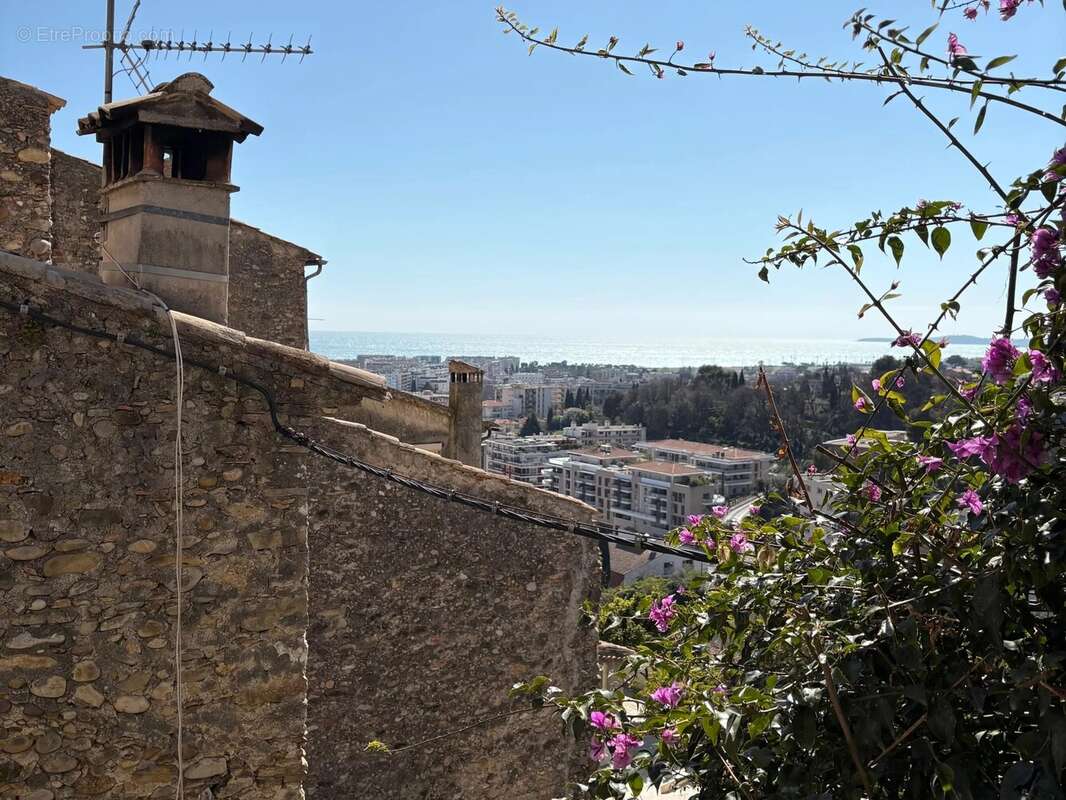 Maison à CAGNES-SUR-MER