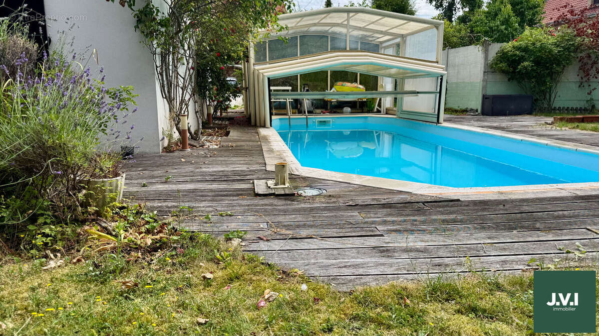 Maison à MONTMORENCY