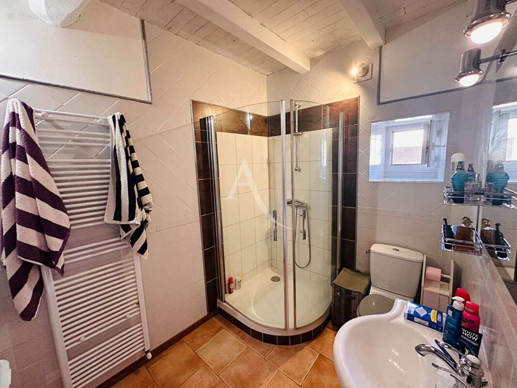 Maison à CORME-ROYAL