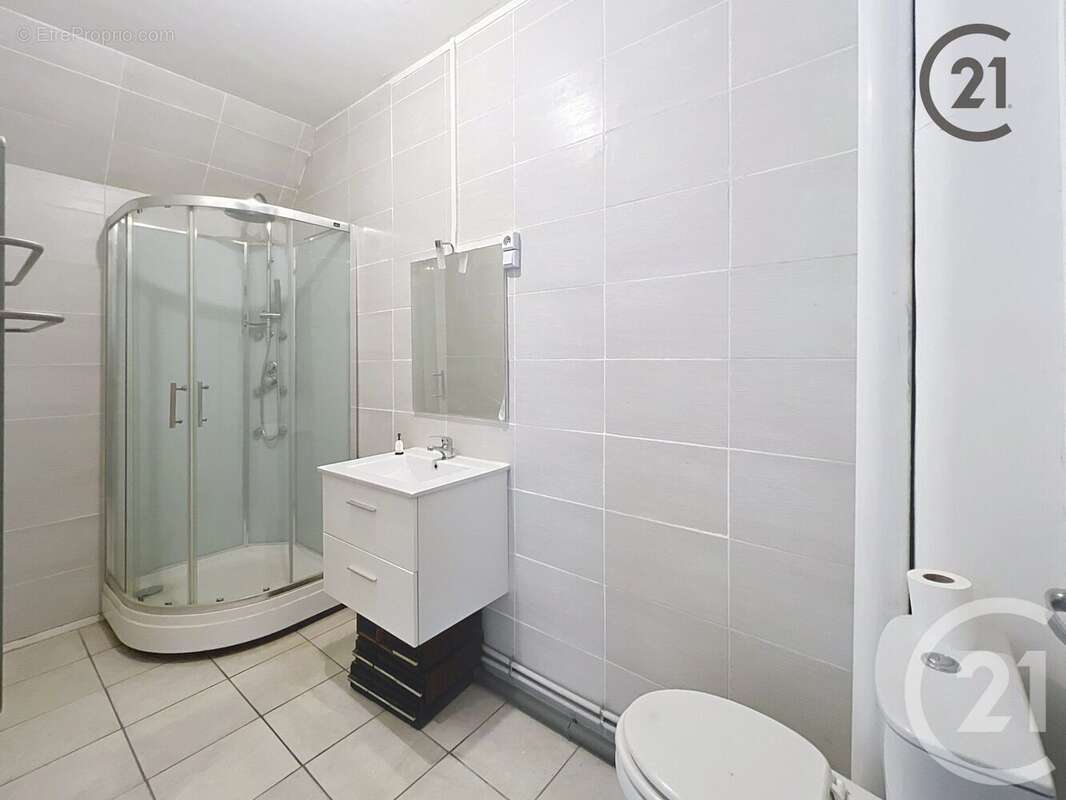 Maison à VARENNES-SUR-SEINE