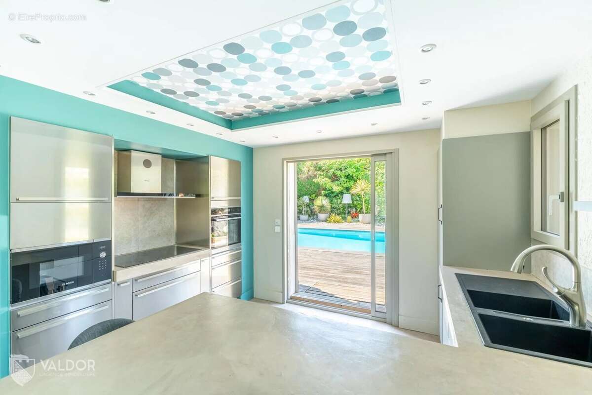 Maison à SAINT-ROMAIN-AU-MONT-D&#039;OR