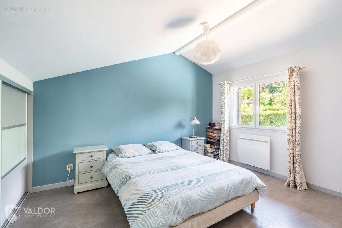 Maison à SAINT-ROMAIN-AU-MONT-D&#039;OR