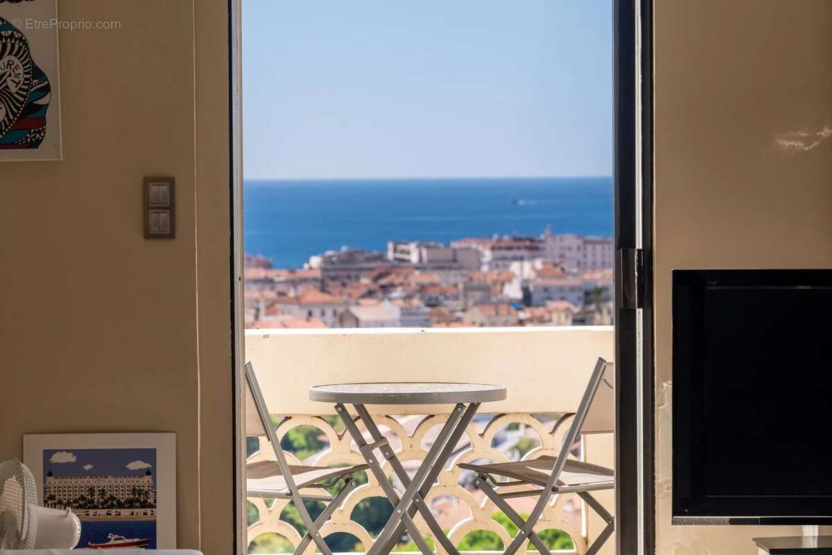 Appartement à CANNES