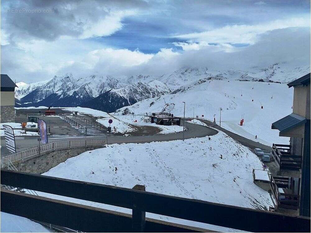 Appartement à MAYREGNE