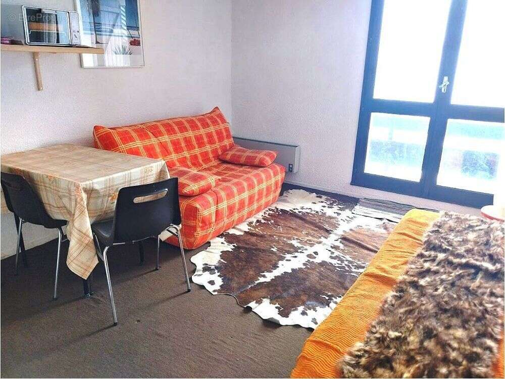 Appartement à MAYREGNE