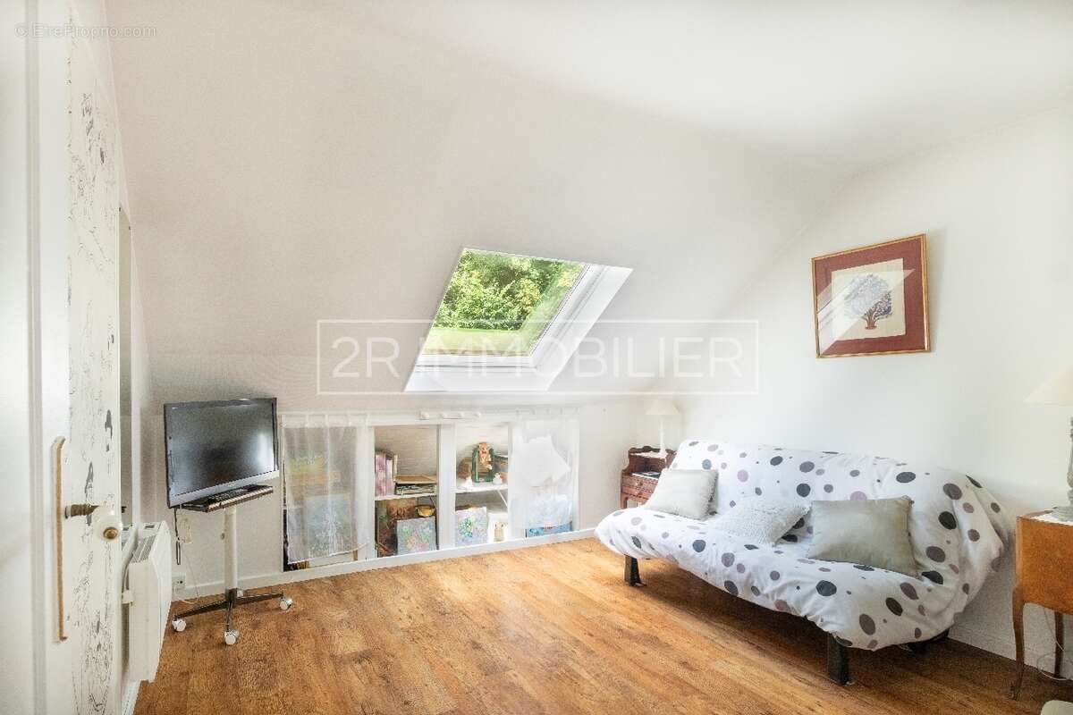 Maison à CROISSY-BEAUBOURG