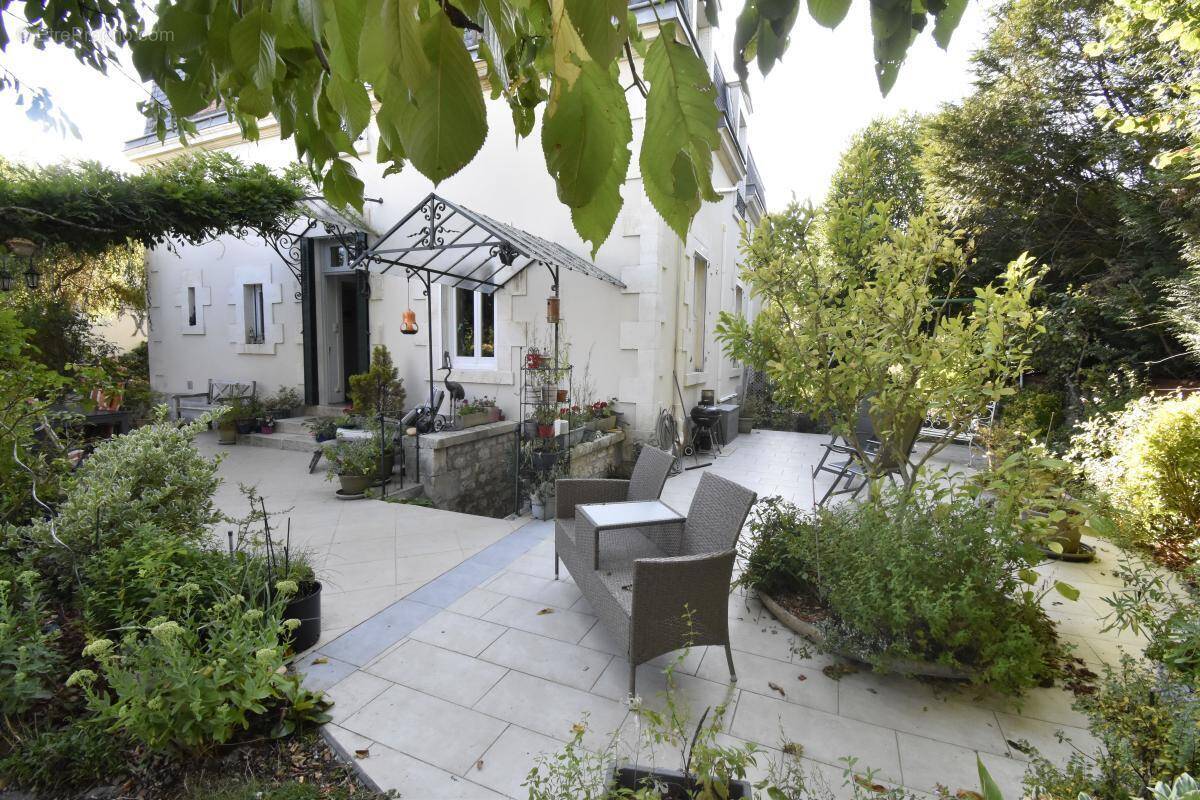 Maison à COSNE-COURS-SUR-LOIRE