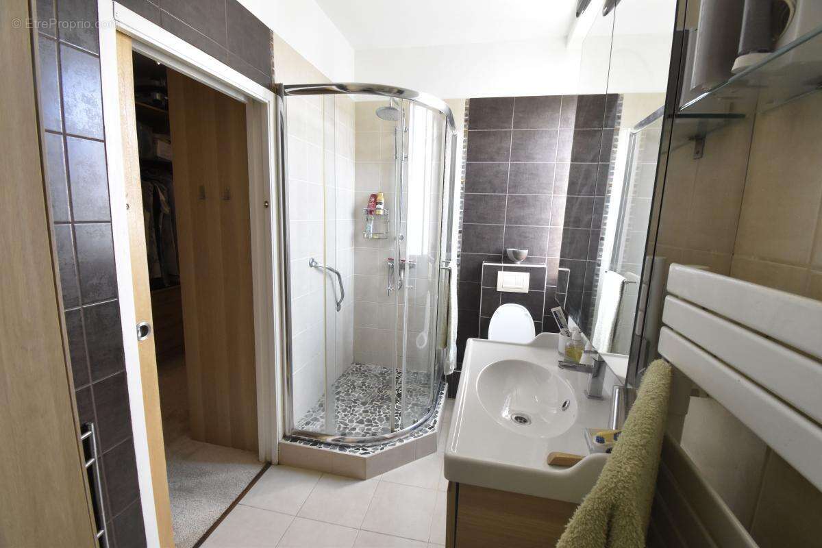 Maison à COSNE-COURS-SUR-LOIRE