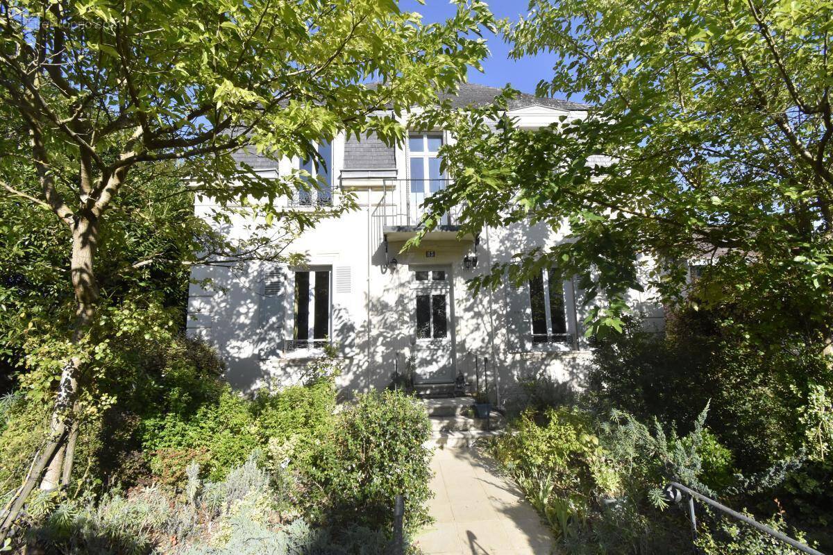 Maison à COSNE-COURS-SUR-LOIRE